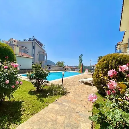 Amazing Vacation In Oeluedeniz شقة *